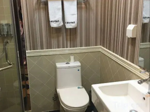 Y·Z Hotel