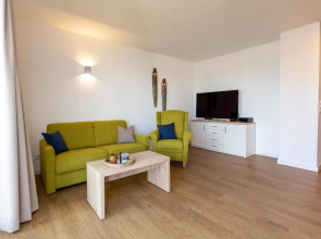 2 Zimmerapartment optional Bootsliegeplatz P6A2