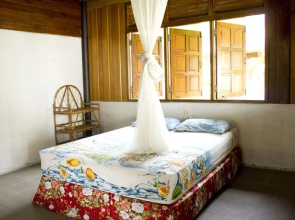 Lipstick Cabana Beachfront Resort