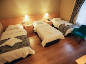 Artika Hotel