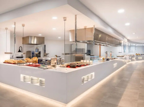 Отель Barcelo Santiago — Adults Only