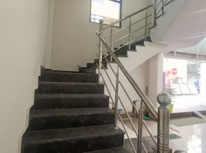Goroomgo Vrrinda Residency Varanasi