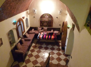 Shahhat House