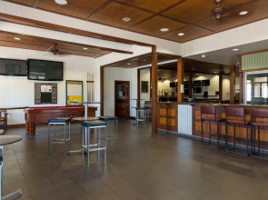 Merinda Village Hotel