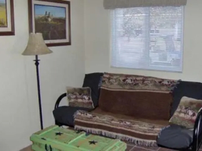 Verde Valley Studio Park Model Cabin 15