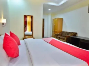 Hotel City Heart  By OYO Rooms