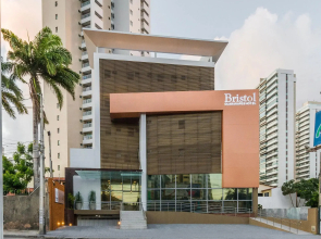 Bristol Guararapes Hotel
