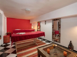 Riad Salma De Groot