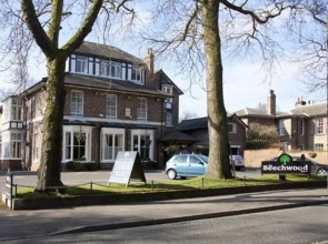 Beechwood Close Hotel