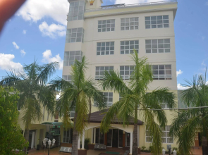 Diamond Crown Hotel Dawei
