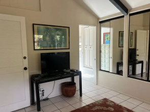 International Colony Club 43 2 Bedroom Condo by Redawning