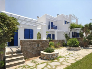 Carlo Bungalows
