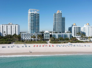 MB Hotel, Trademark Collection by Wyndham