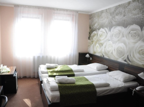 Green Hotel Budapest