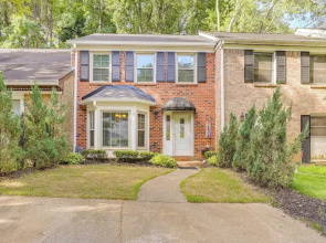 Quiet Marietta Townhome ~ 5 Mi to The Battery!
