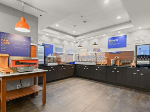 Holiday Inn Gonzales By Ihg