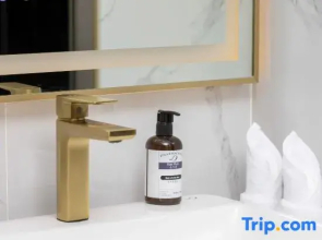 Xana Deluxe Yinchuan Jinfeng  Hotel