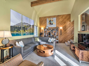 Pagosa Springs Getaway w/ Patio & Lake Views!