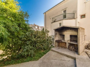 Amazing Apartment in Brist With 1 Bedrooms and Wifi