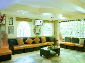 Paradise Garden Hotel and Convention Boracay Powered by ASTON