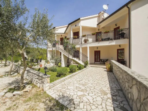 Apartments Klaudio