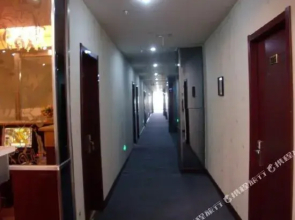 Yijia Business Hotel(上海壹嘉商务宾馆)