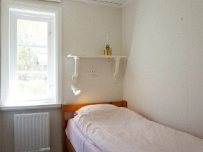 4 Person Holiday Home in Grundsund