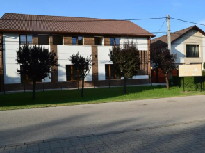 Airport Kroly Centrl 75