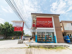 RedDoorz @ Aparente Gensan - Vaccinated Staff