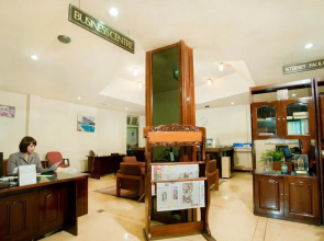 Elmi Hotel