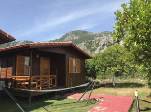 Baris Pension & Bungalows