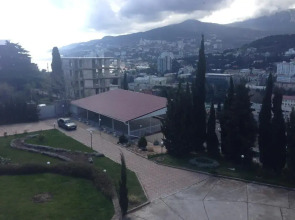 Отель Крымский