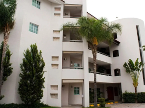 Áurea Hotel & Suites