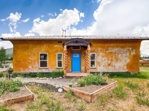 66 Climax Drive Home 3 Bedrooms 2 Bathrooms Home