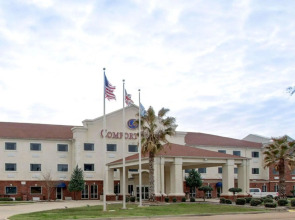 Clarion Suites Vidalia Riverfront