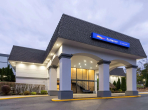 Baymont by Wyndham White Plains - Elmsford