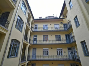 Luxuryflat Near Centre On118 Sqm, 3br,2bth,8bed,Ac