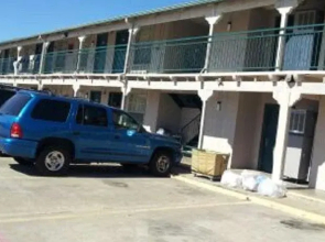 spanish trails inn