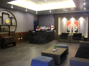 Golden Sam Resort