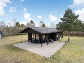 "Lars" - 250m from the sea in Lolland, Falster and Mon