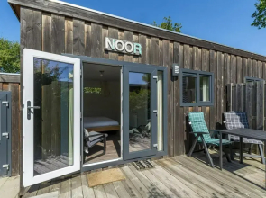 Beautiful Detached Holiday Home in Park