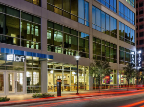 Aloft Fort Worth Downtown