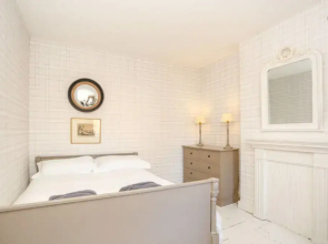 The Richmond Retreat - Beautiful & Central 9bdr Victorian Homes