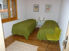 Authentic Apartment With Mountain View