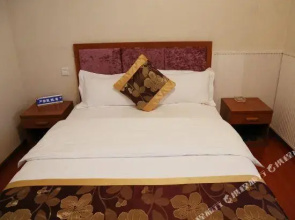 Huifeng Business Hotel