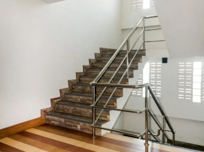 Collection O JA Siam City