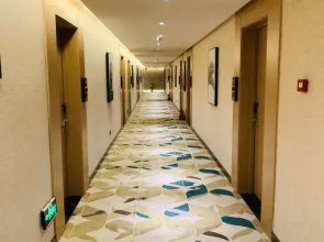 Shibai·Yun Hotel