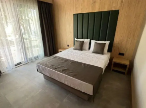 Perast Garden Hotel