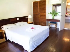 Coastwatchers Hotel