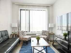 Luxury Studio 30 Mins to Manhattan Evonify